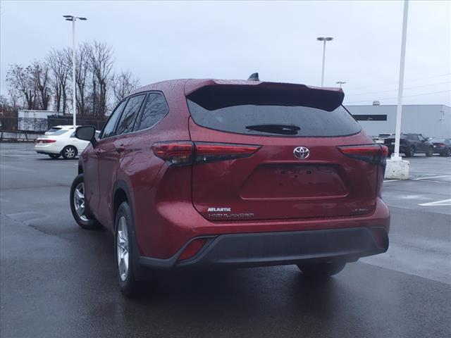 used 2022 Toyota Highlander car