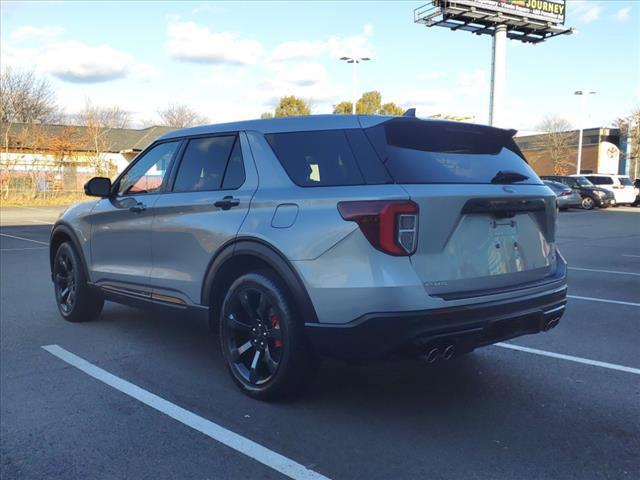 used 2022 Ford Explorer car