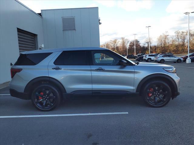 used 2022 Ford Explorer car