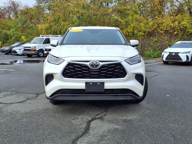 used 2020 Toyota Highlander car, priced at $30,900