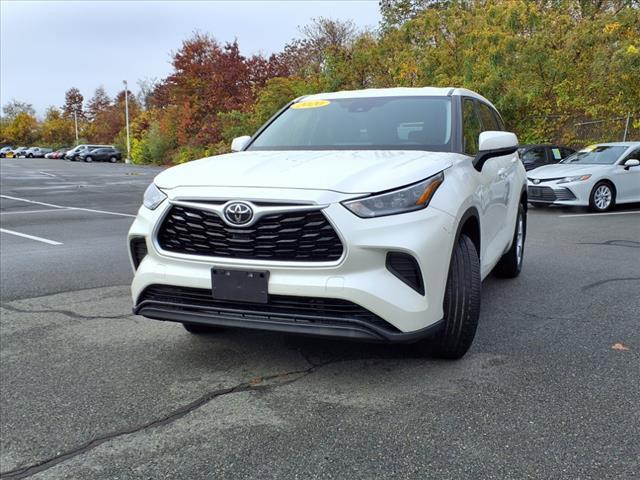 used 2020 Toyota Highlander car, priced at $30,900