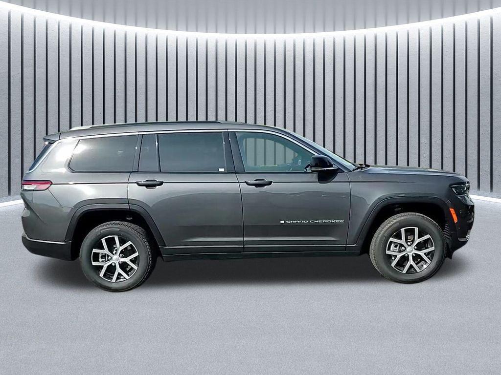 new 2025 Jeep Grand Cherokee L car, priced at $47,927