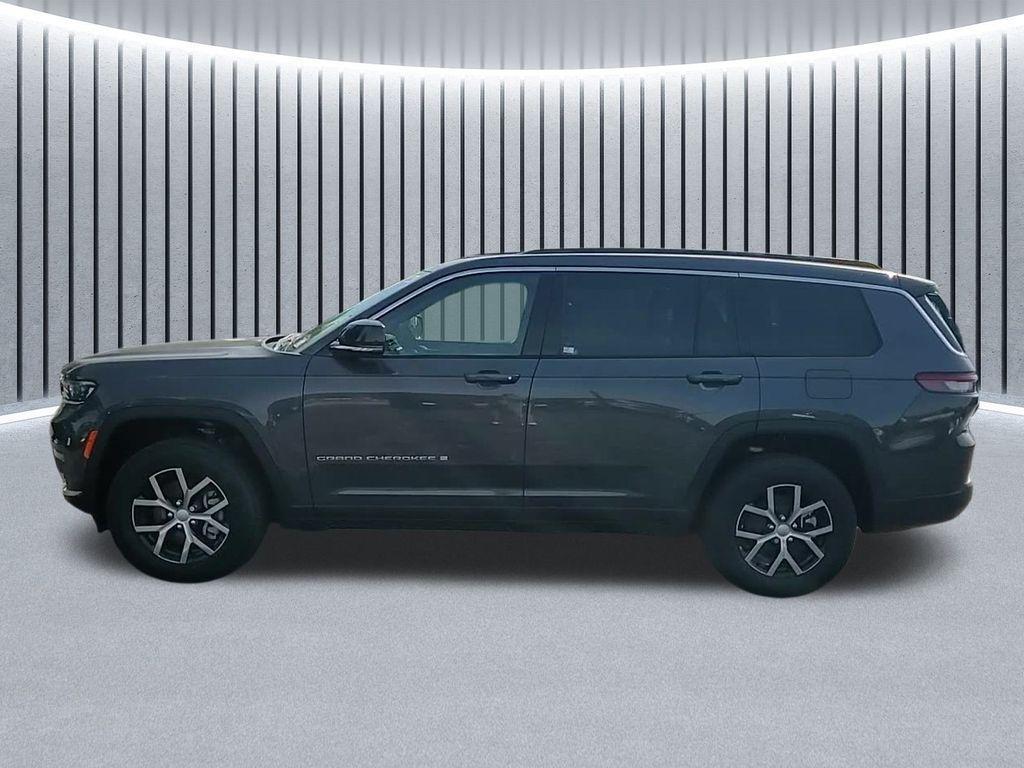 new 2025 Jeep Grand Cherokee L car, priced at $47,927