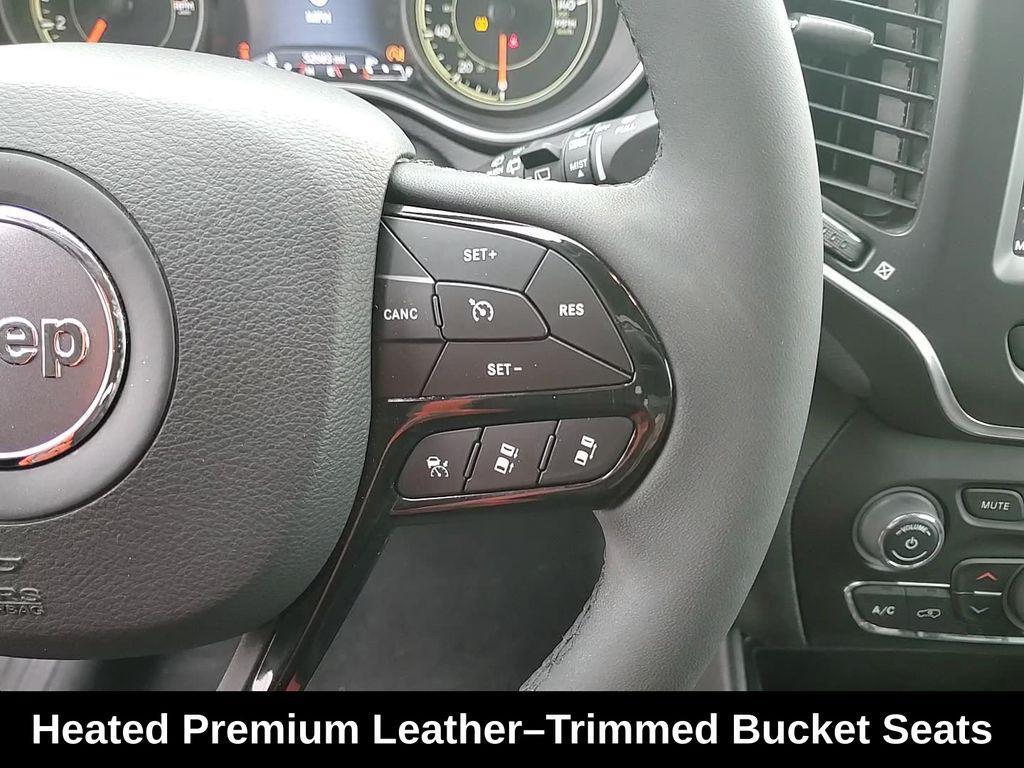 used 2023 Jeep Cherokee car, priced at $20,988