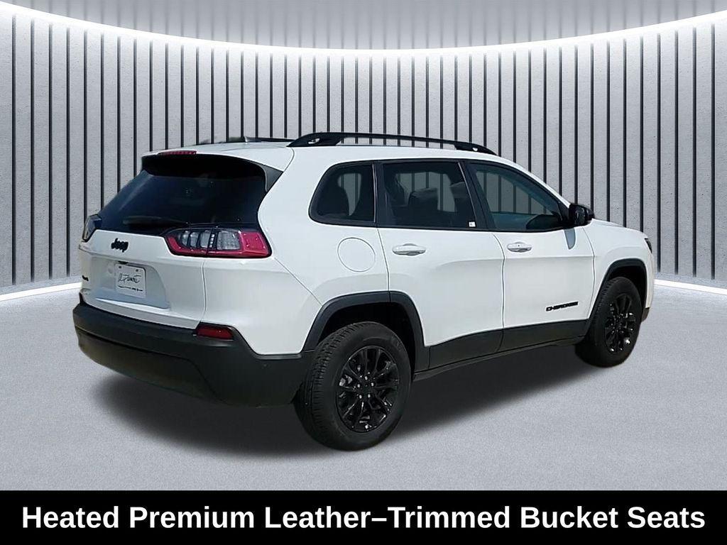 used 2023 Jeep Cherokee car, priced at $21,995
