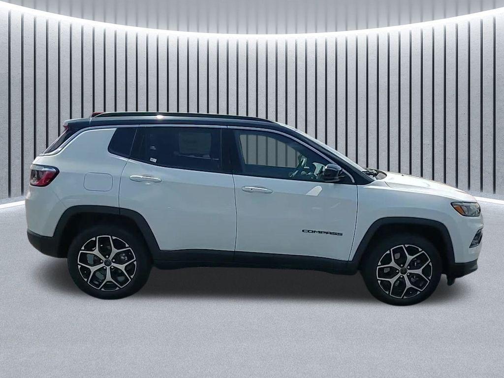 new 2025 Jeep Compass car, priced at $28,456