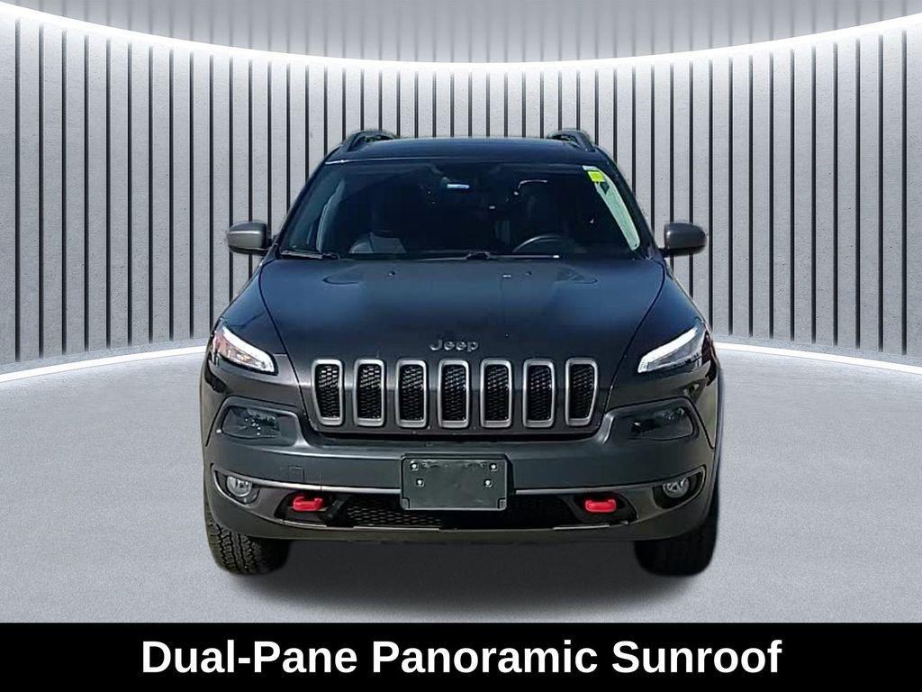 used 2016 Jeep Cherokee car, priced at $15,301