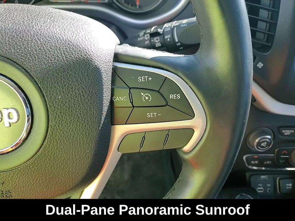 used 2016 Jeep Cherokee car, priced at $15,301