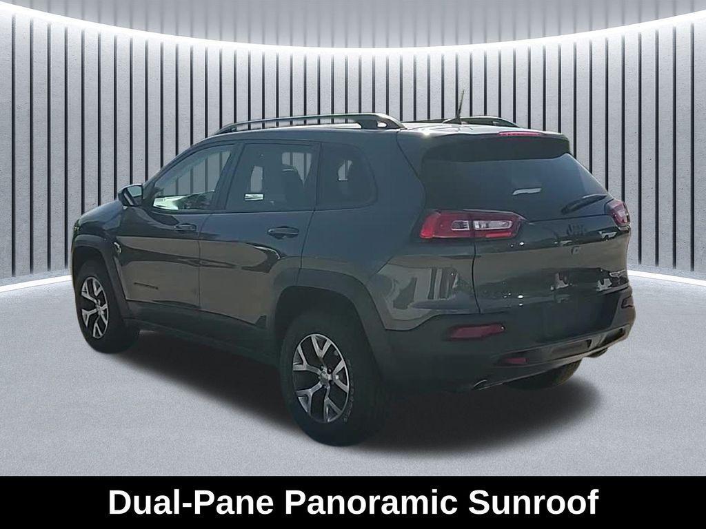 used 2016 Jeep Cherokee car, priced at $15,301