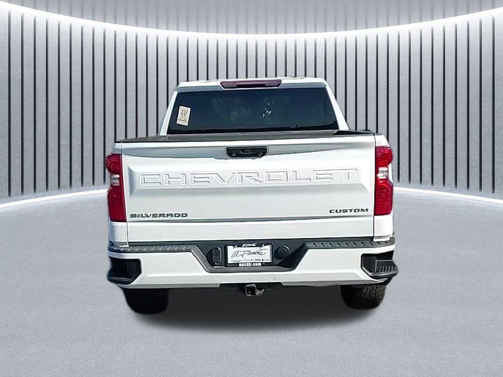 used 2022 Chevrolet Silverado 1500 car, priced at $34,986