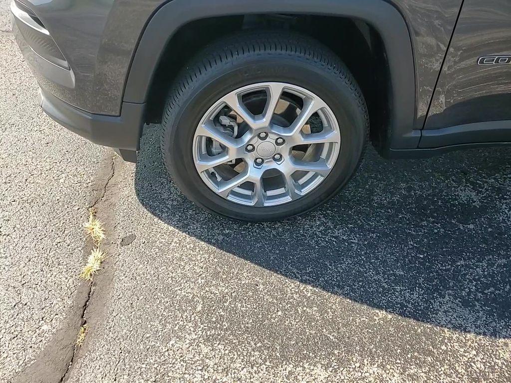 new 2024 Jeep Compass car, priced at $27,504