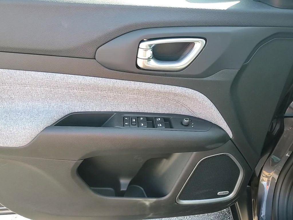 new 2024 Jeep Compass car, priced at $27,504