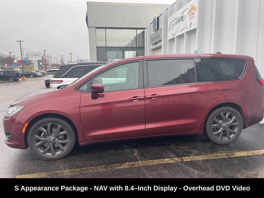 used 2018 Chrysler Pacifica car, priced at $14,988