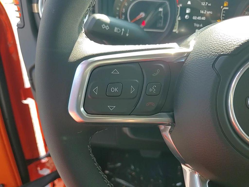 new 2025 Jeep Wrangler car, priced at $55,622
