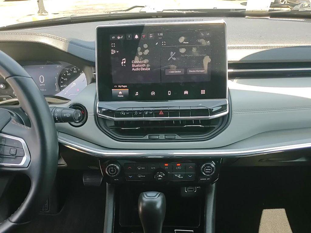 used 2022 Jeep Compass car, priced at $22,354