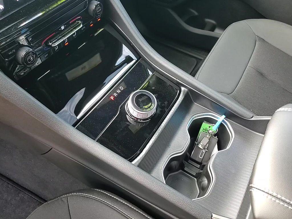 new 2025 Jeep Grand Cherokee L car, priced at $37,928