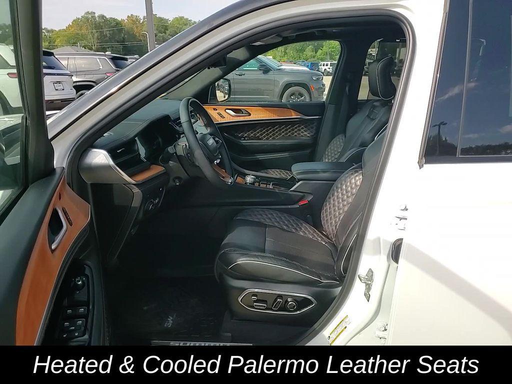 used 2023 Jeep Grand Cherokee 4xe car, priced at $39,830