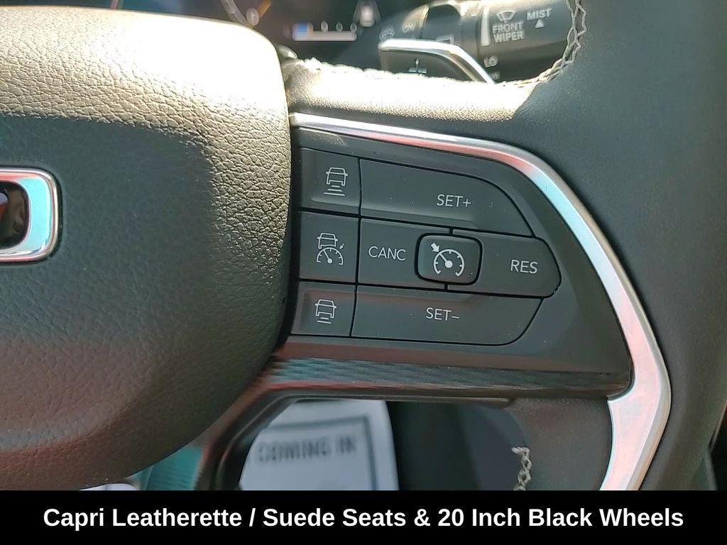 used 2023 Jeep Grand Cherokee car, priced at $26,468