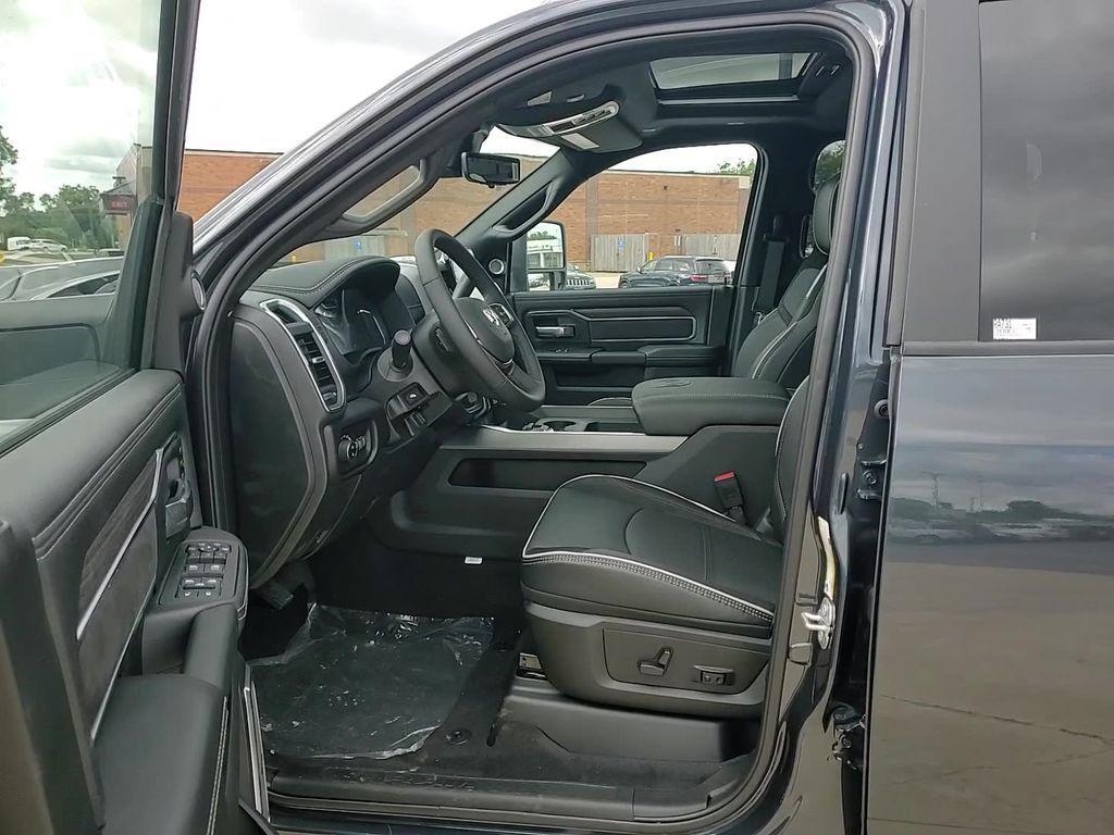 new 2025 Ram 2500 car, priced at $82,096