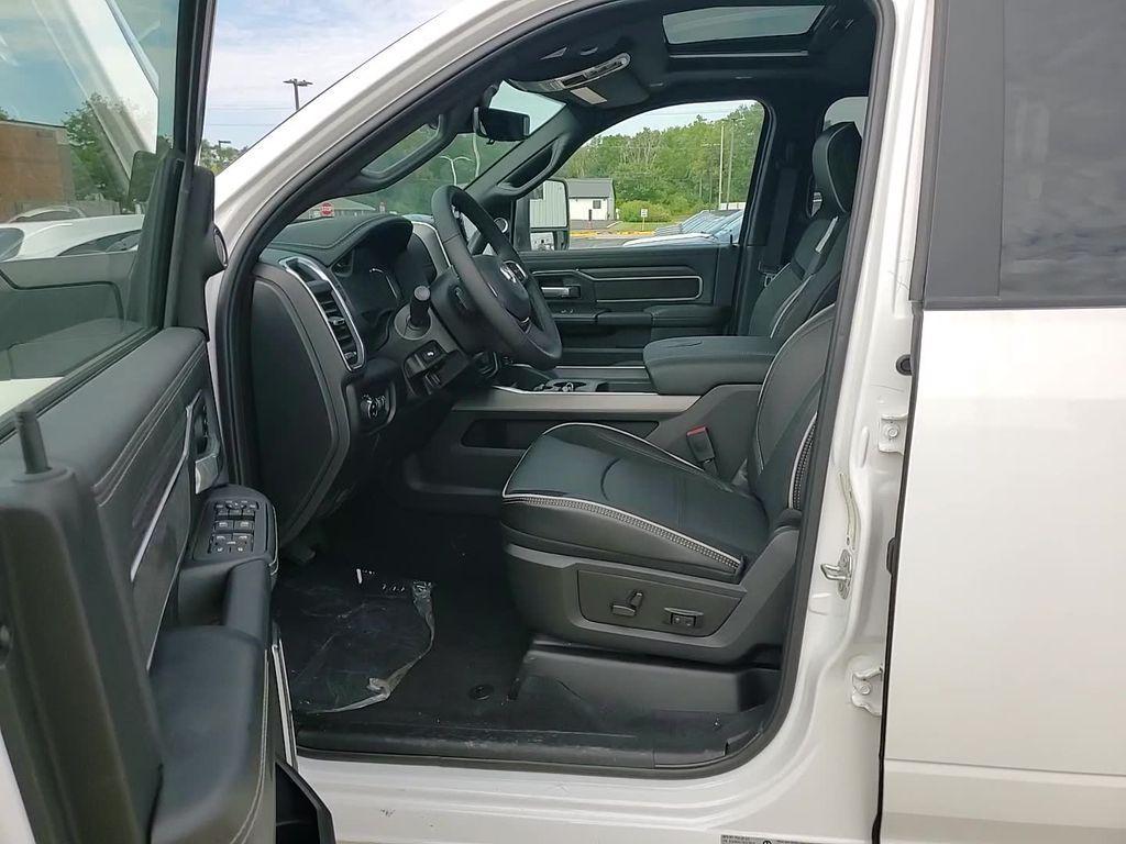 new 2025 Ram 2500 car, priced at $81,831
