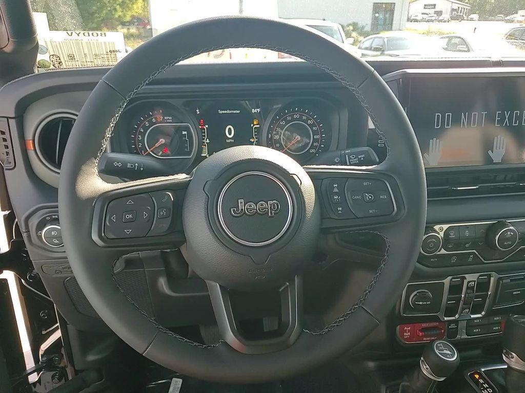 new 2025 Jeep Gladiator car, priced at $55,149