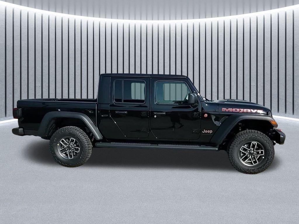 new 2025 Jeep Gladiator car, priced at $55,149