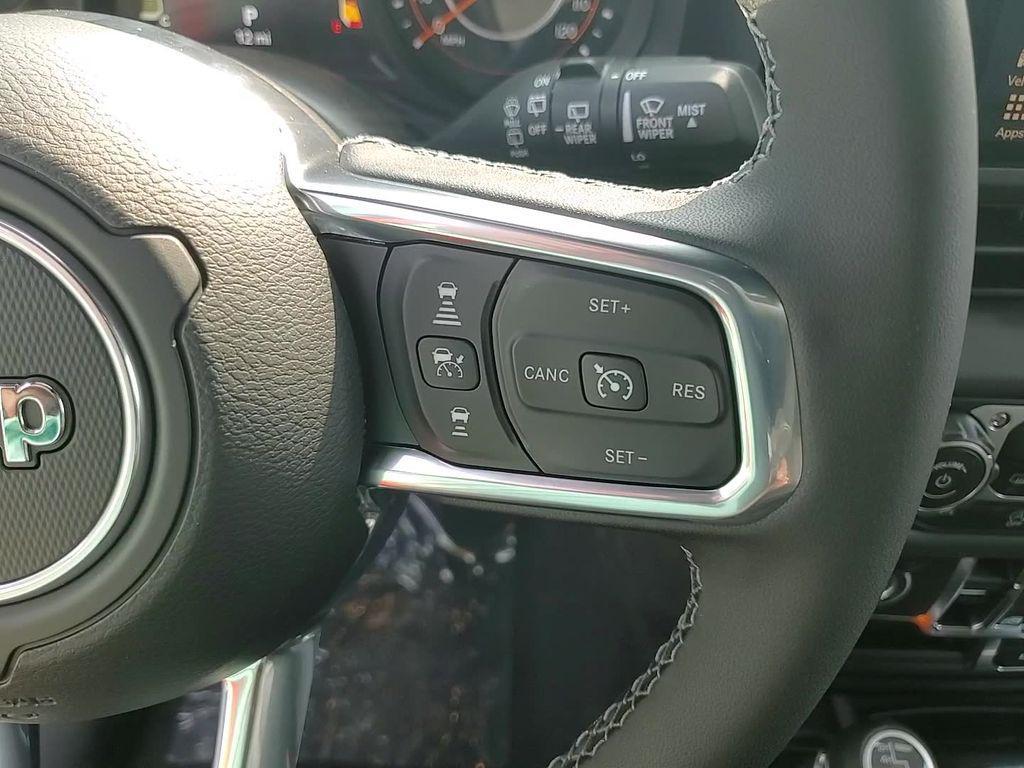 new 2025 Jeep Wrangler car, priced at $53,852