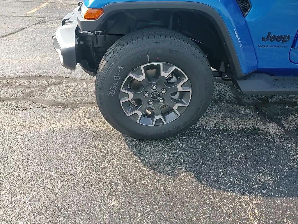 new 2025 Jeep Wrangler car, priced at $53,852