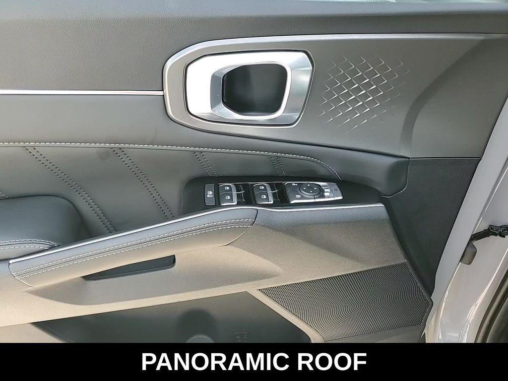 used 2023 Kia Sorento car, priced at $29,995