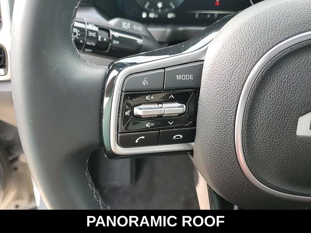 used 2023 Kia Sorento car, priced at $29,995