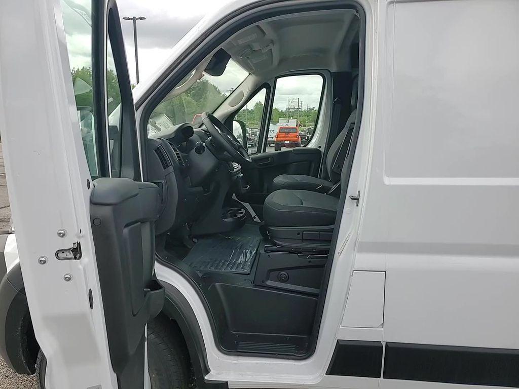 new 2025 Ram ProMaster 1500 car, priced at $44,167