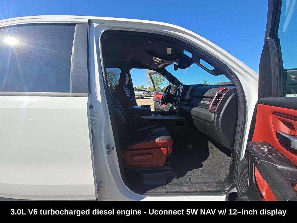 used 2022 Ram 1500 car, priced at $40,392