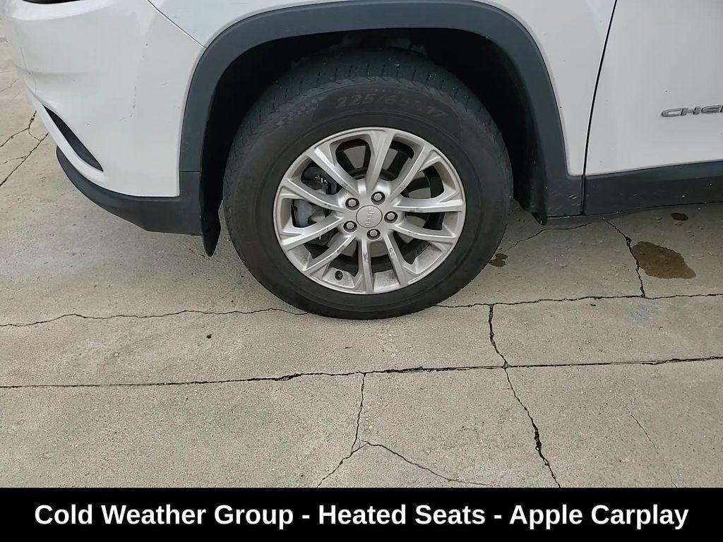 used 2019 Jeep Cherokee car, priced at $14,930