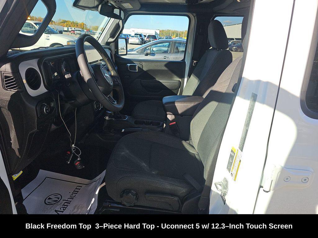 used 2025 Jeep Gladiator car, priced at $39,695