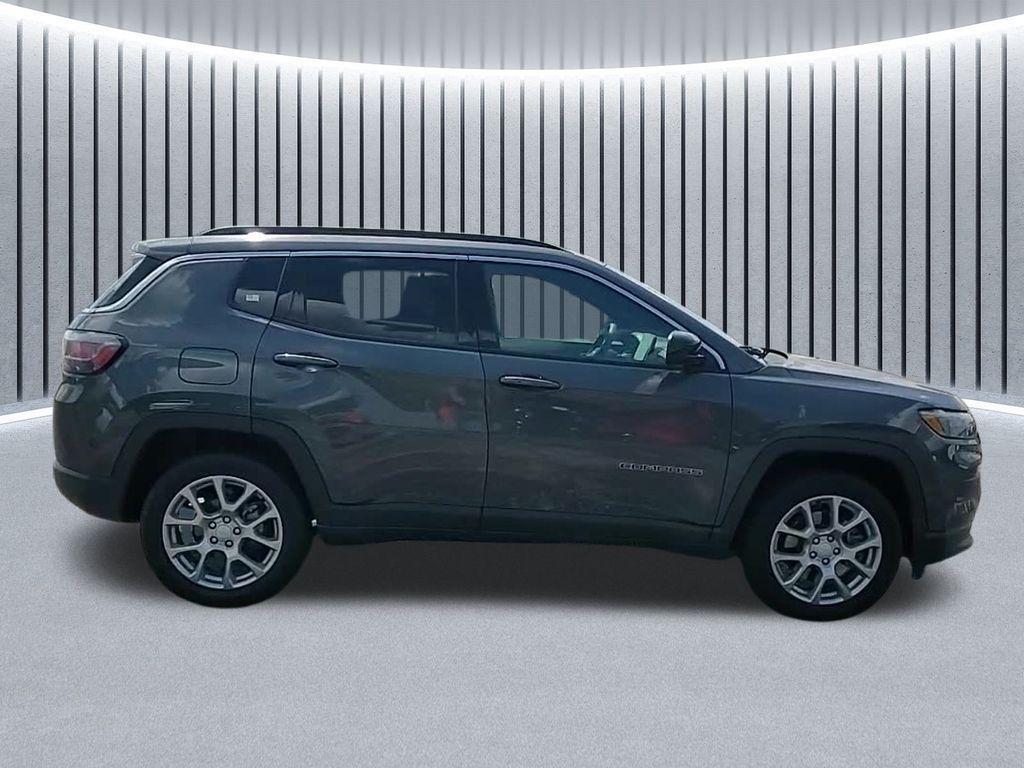 new 2024 Jeep Compass car, priced at $31,504