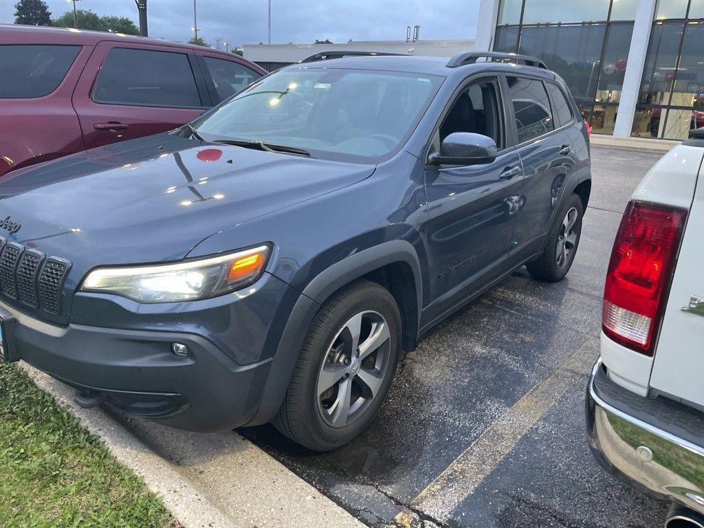 used 2020 Jeep Cherokee car, priced at $15,948