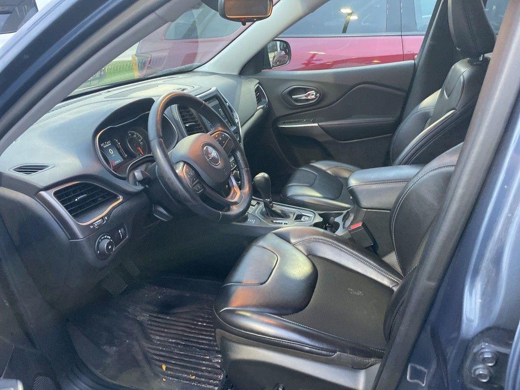 used 2020 Jeep Cherokee car, priced at $15,948