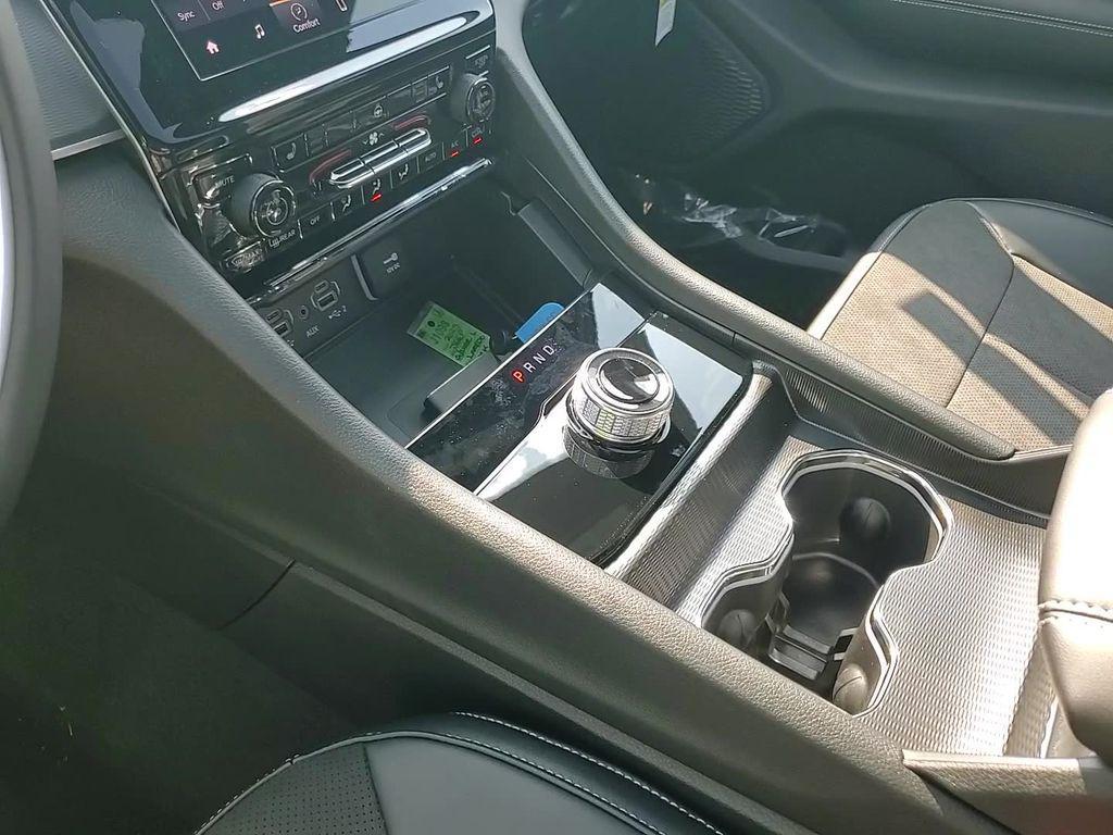 new 2025 Jeep Grand Cherokee L car, priced at $43,220