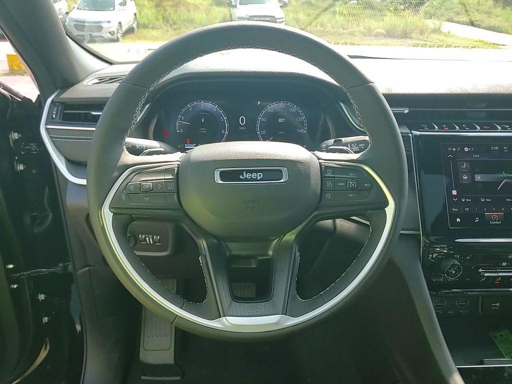 new 2025 Jeep Grand Cherokee L car, priced at $43,220