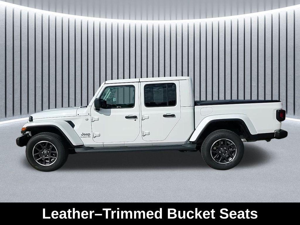 used 2021 Jeep Gladiator car, priced at $33,495