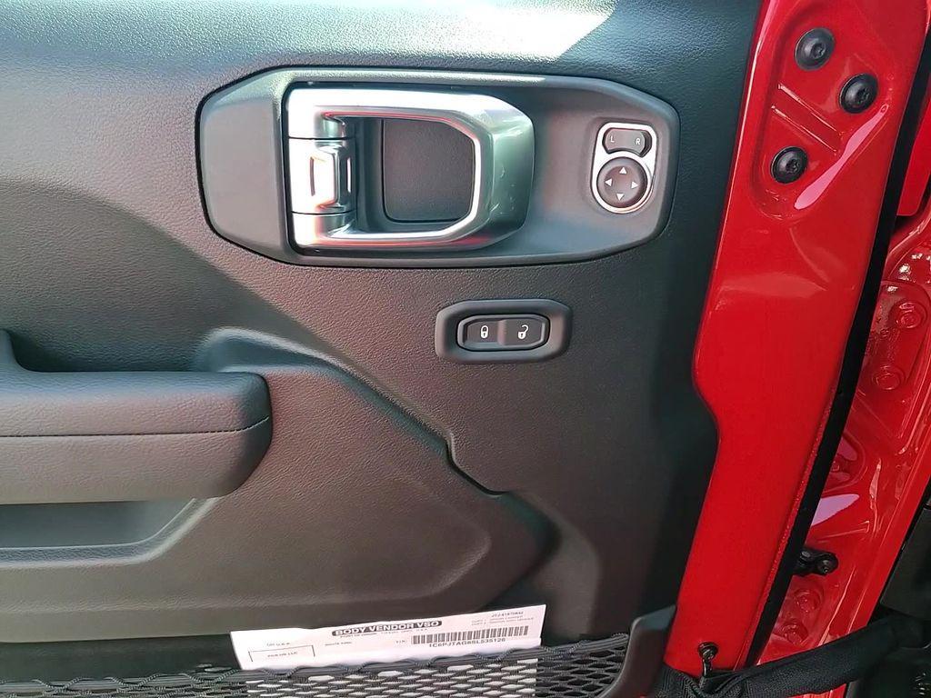 new 2025 Jeep Gladiator car, priced at $53,850