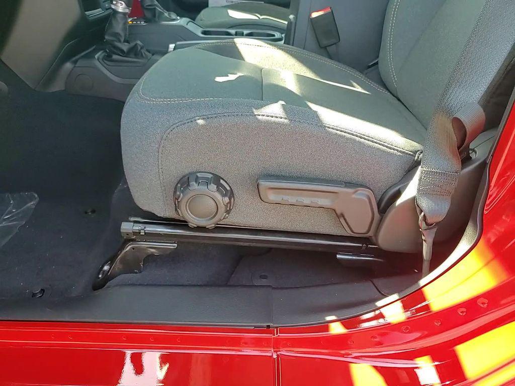 new 2025 Jeep Gladiator car, priced at $53,850