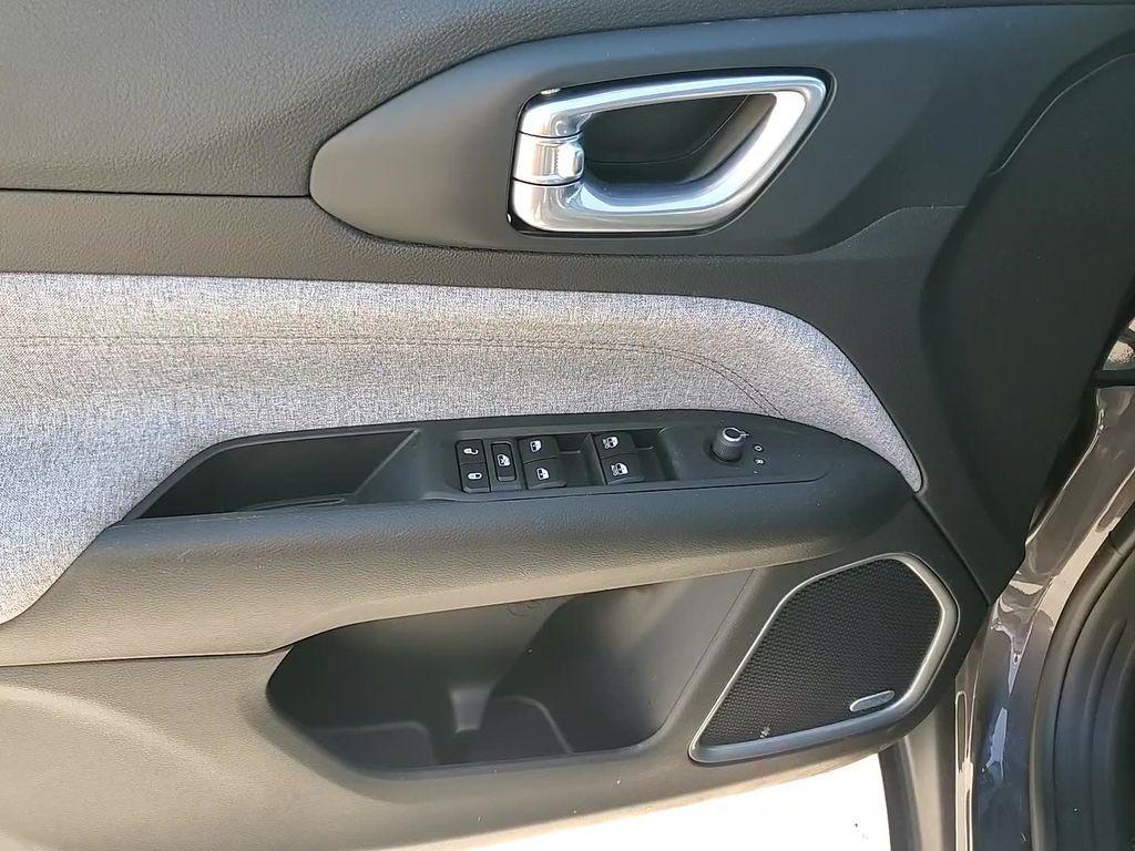 new 2024 Jeep Compass car, priced at $27,504