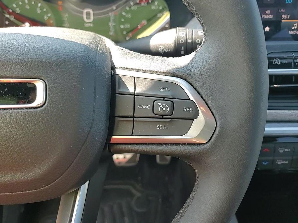 new 2024 Jeep Compass car, priced at $27,504