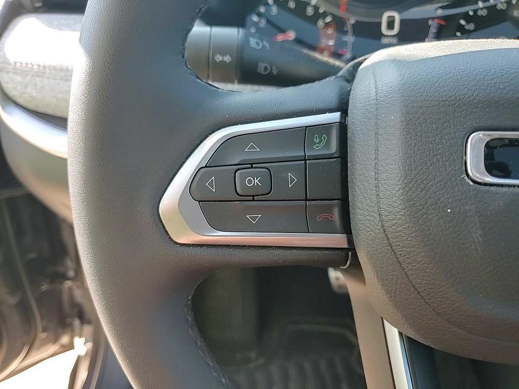 new 2024 Jeep Compass car, priced at $27,504