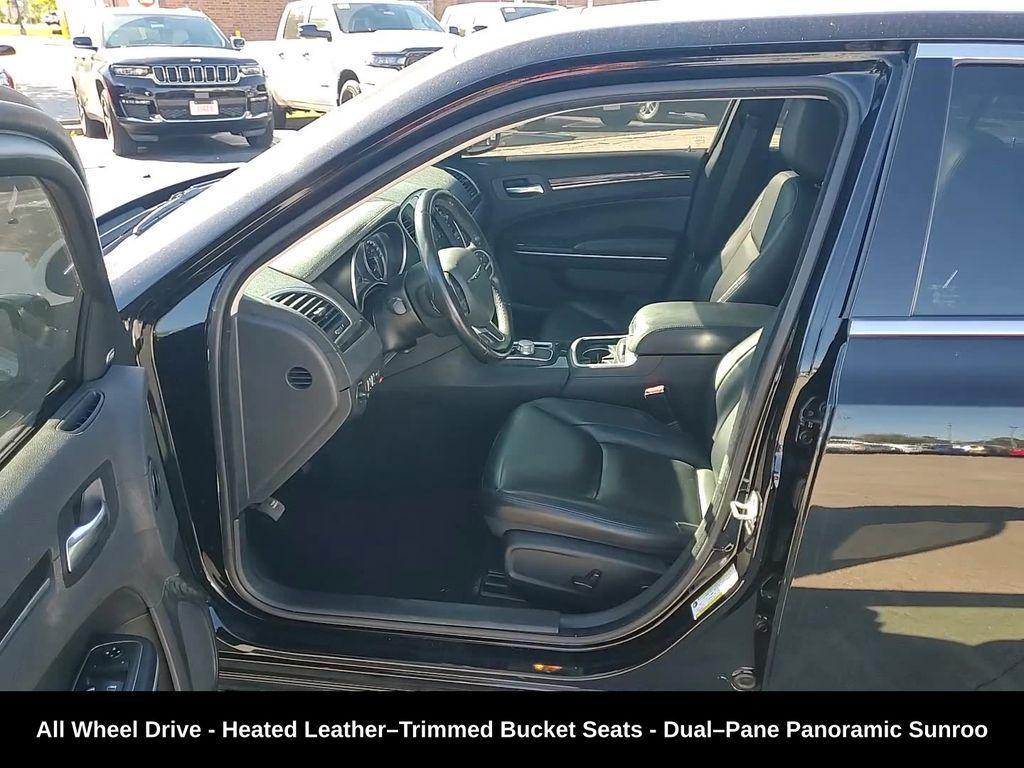 used 2021 Chrysler 300 car, priced at $26,495