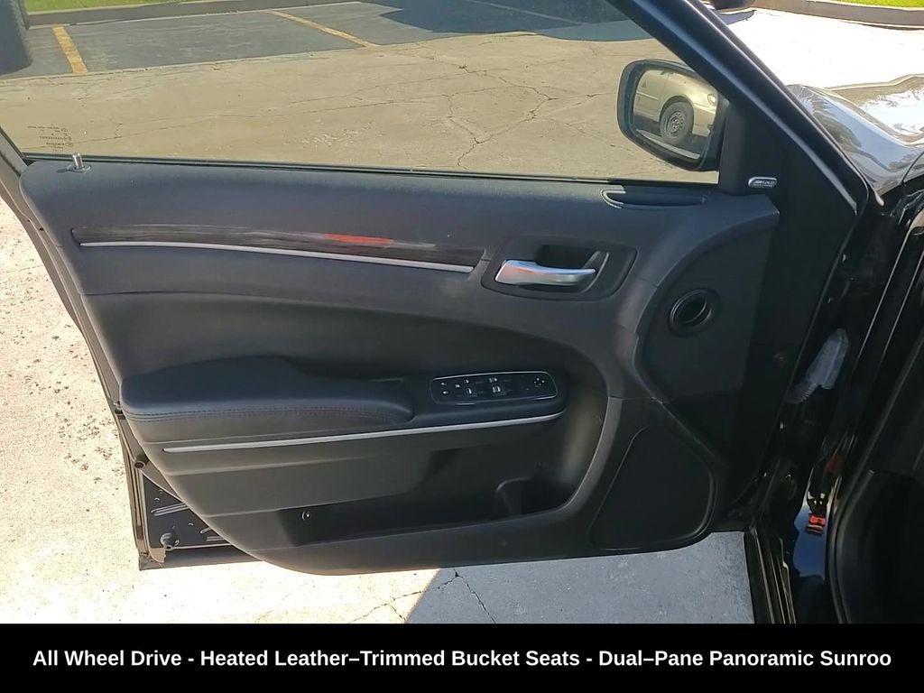 used 2021 Chrysler 300 car, priced at $26,495