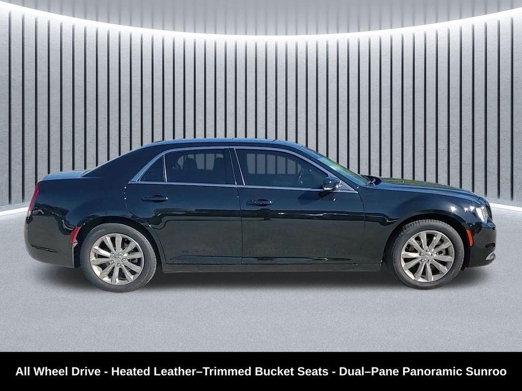 used 2021 Chrysler 300 car, priced at $26,495