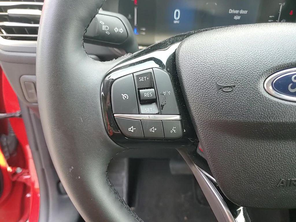 used 2024 Ford Escape car, priced at $23,394