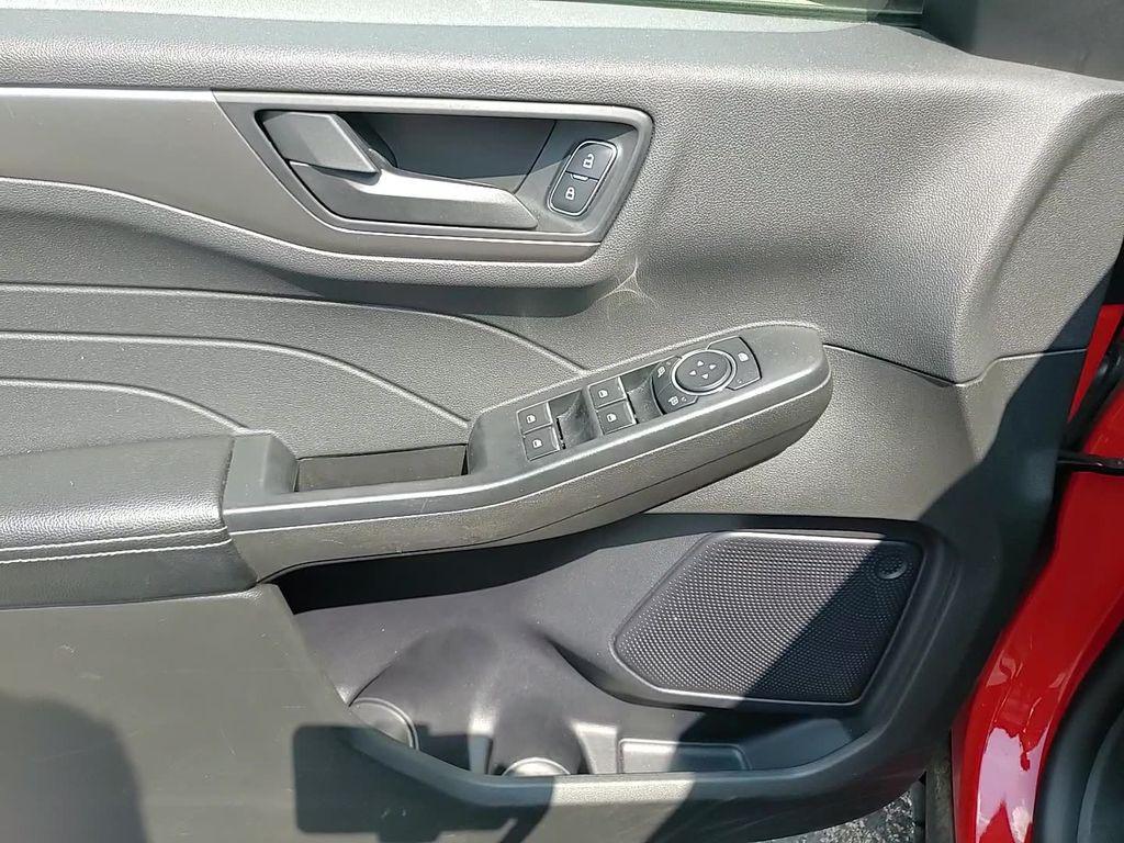 used 2024 Ford Escape car, priced at $23,394